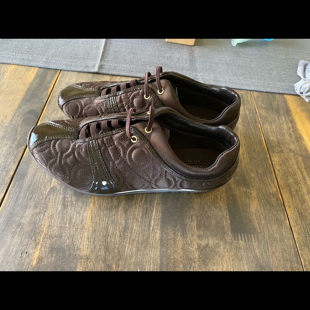 Coach Shoes Size 6.5 Excellent Condition